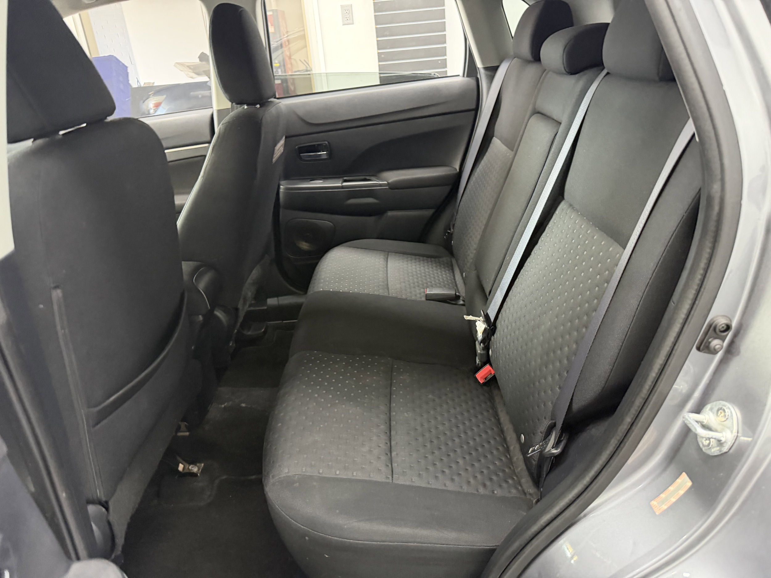 2011 Mitsubishi Outlander Sport SE - Photo 18