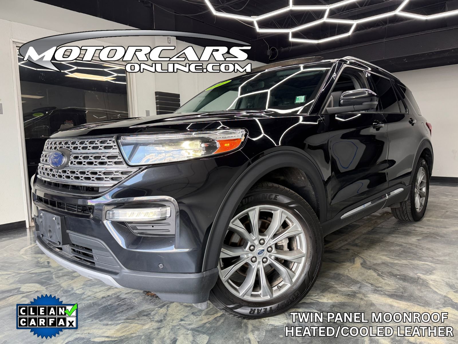 2021 Ford Explorer Limited 4WD's photo