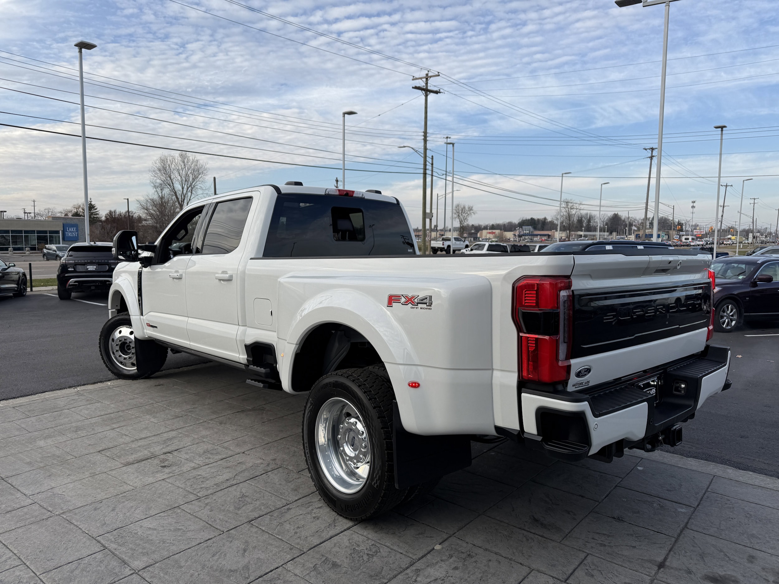 2026 Ford F-450 Platinum photo 4