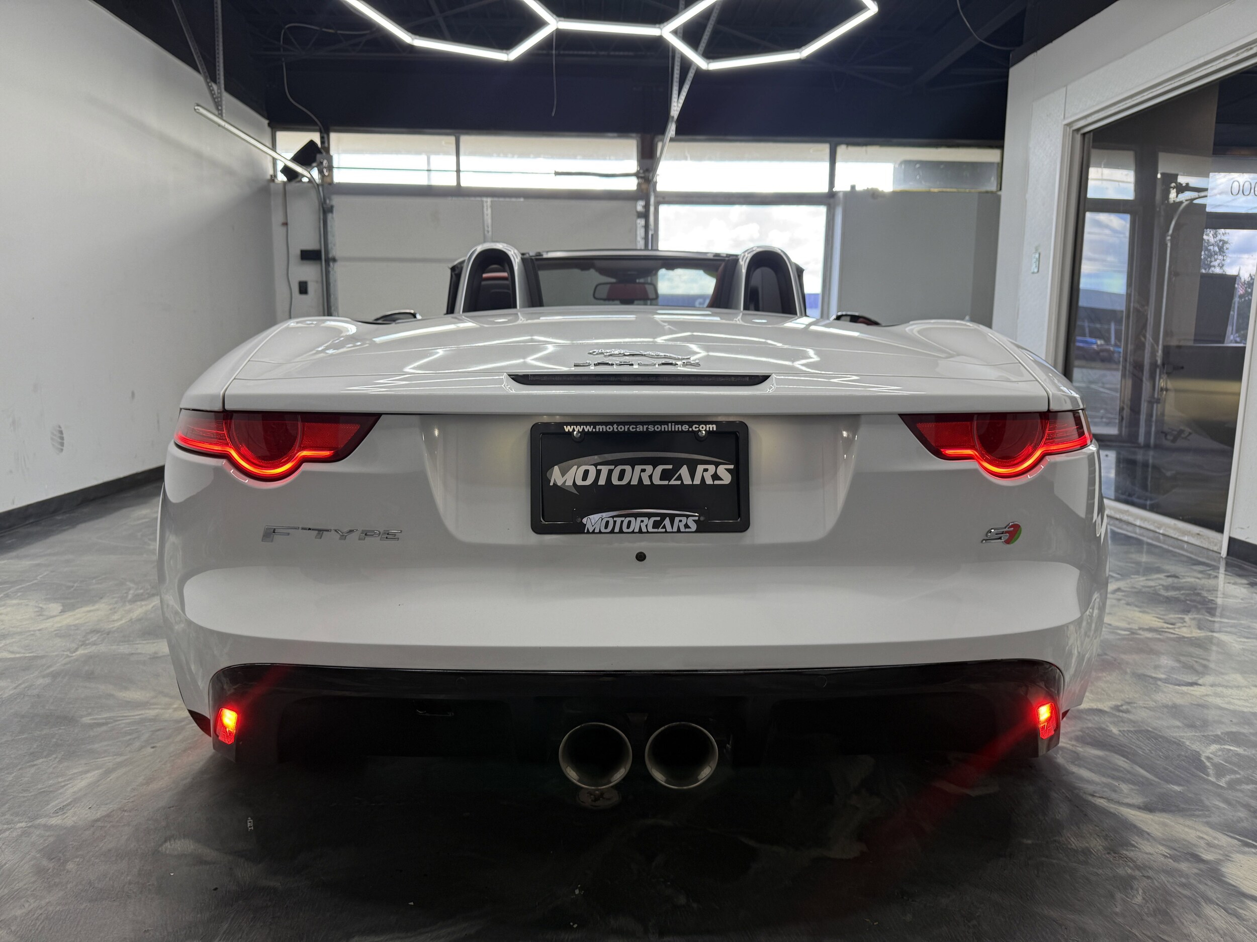 2014 Jaguar F-TYPE S photo 4