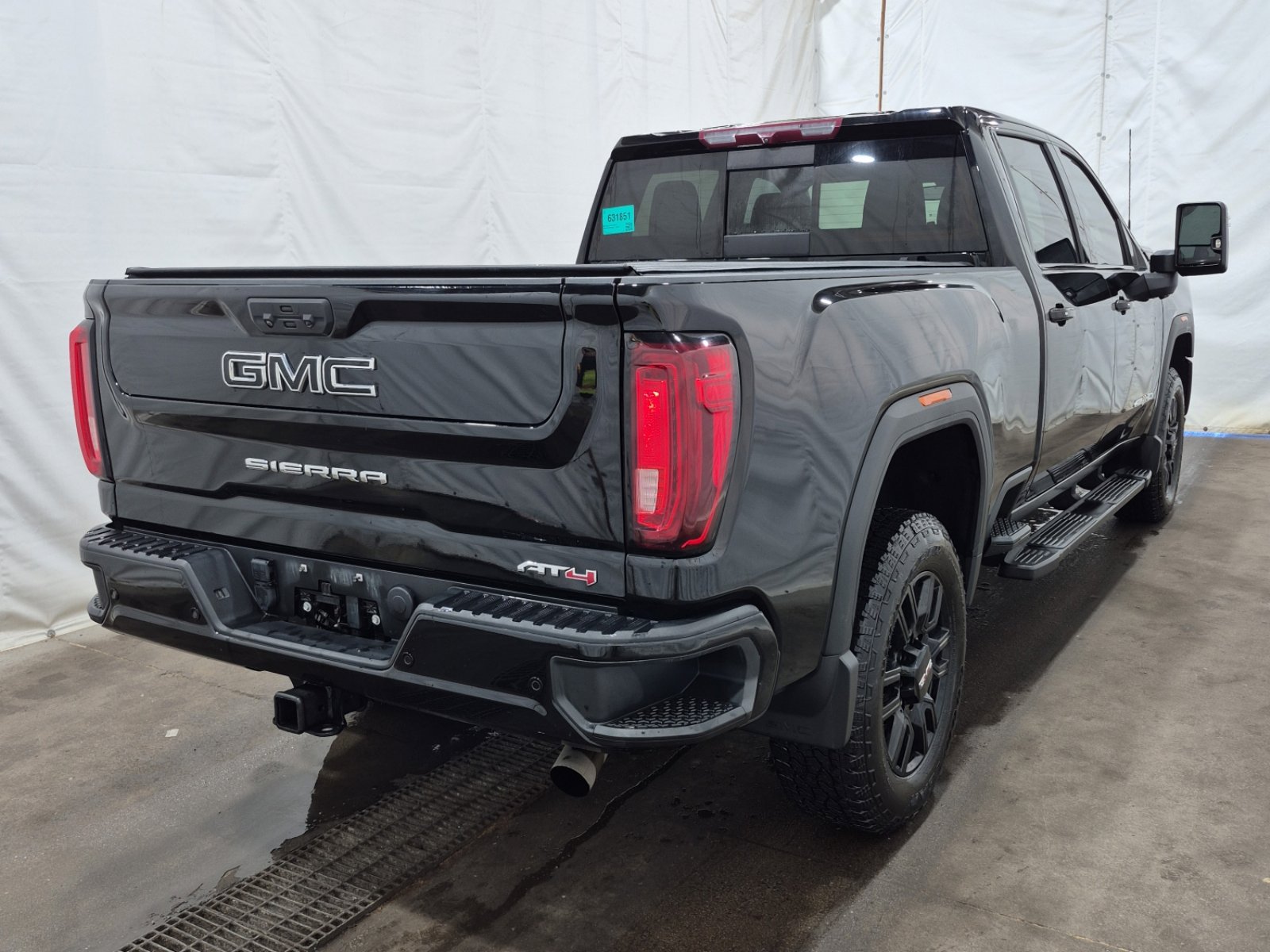 2022 Gmc Sierra HD AT4 photo 3