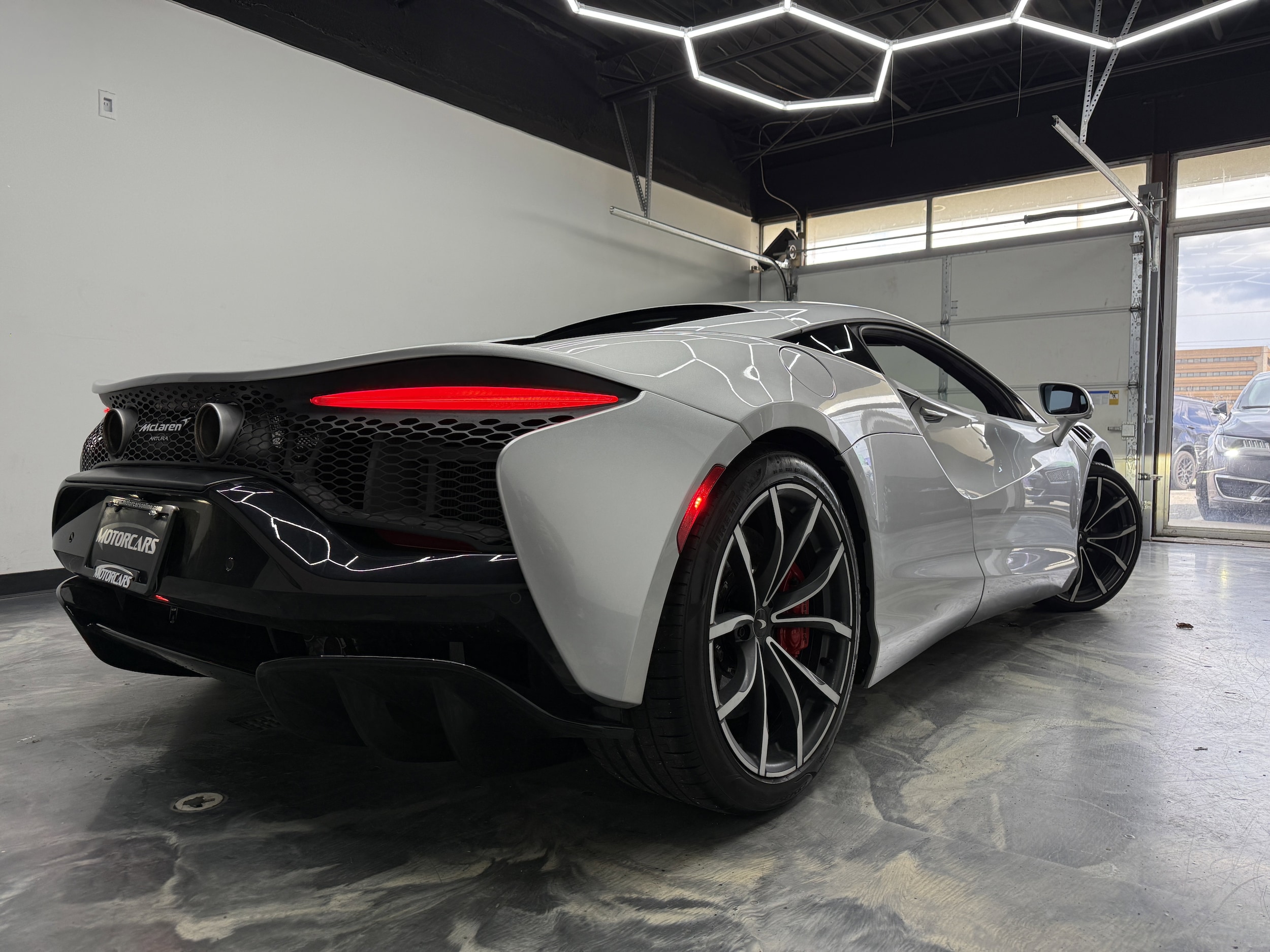 2023 McLaren Artura TechLux - Photo 6