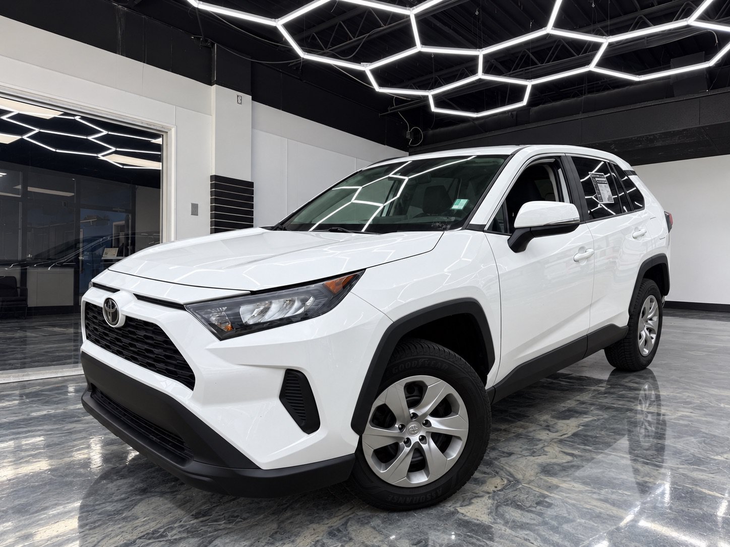2022 Toyota RAV4 LE SUV