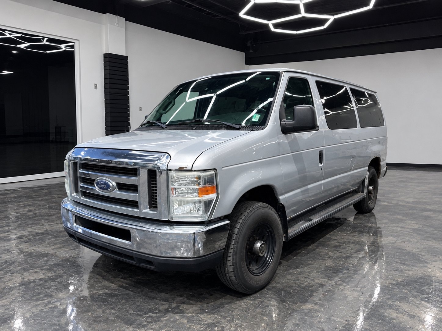 2008 Ford E-Series Econoline Wagon