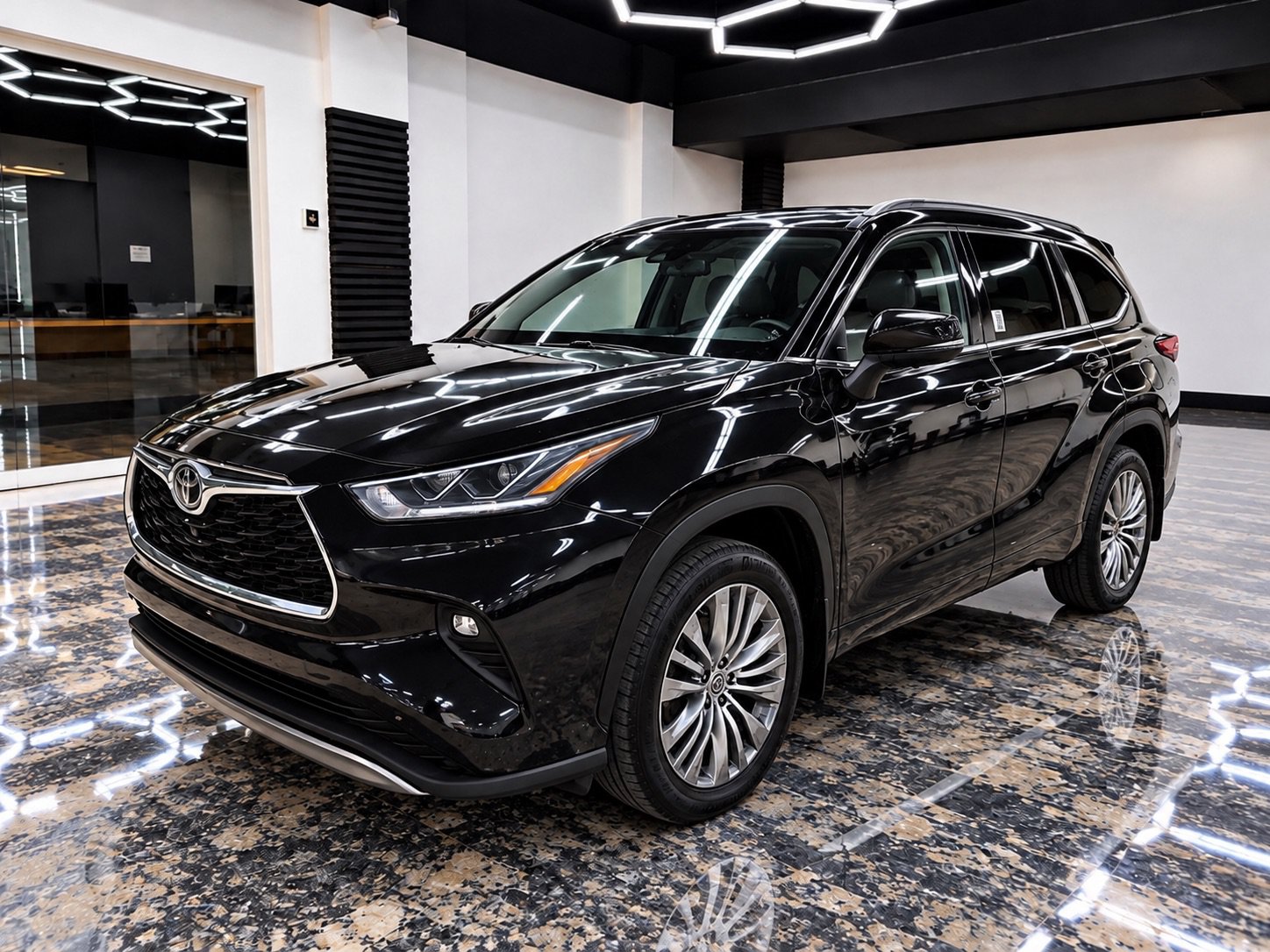 2023 Toyota Highlander Platinum SUV