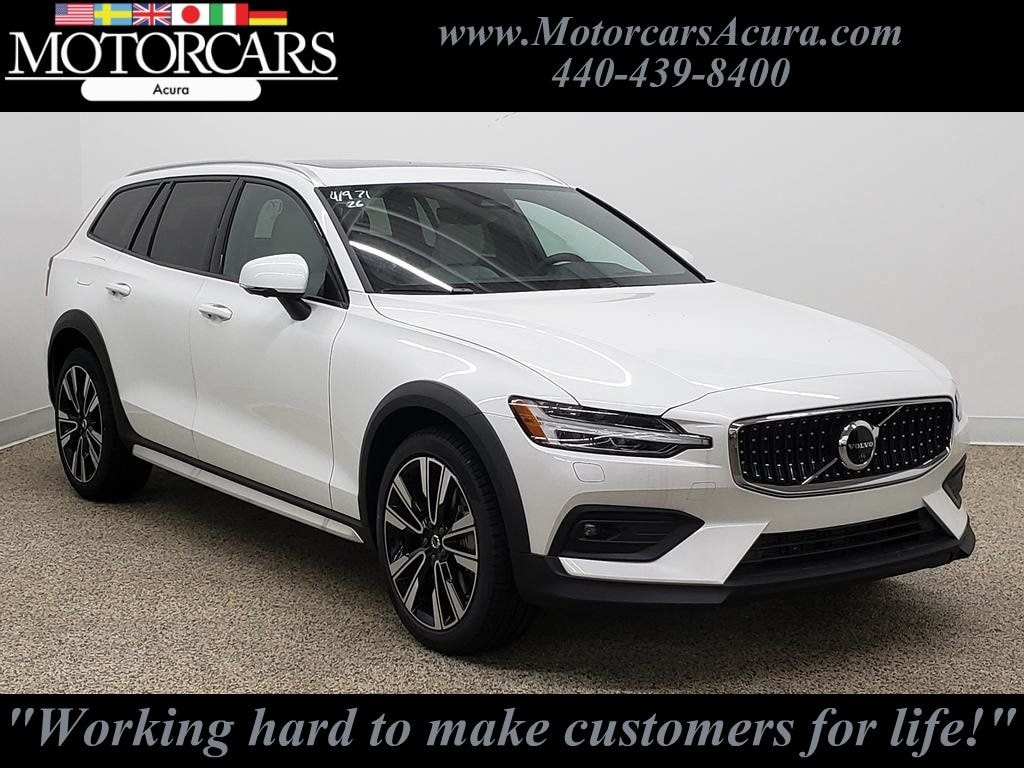 New 2026 Volvo V60 Cross Country B5 Ultra Wagon