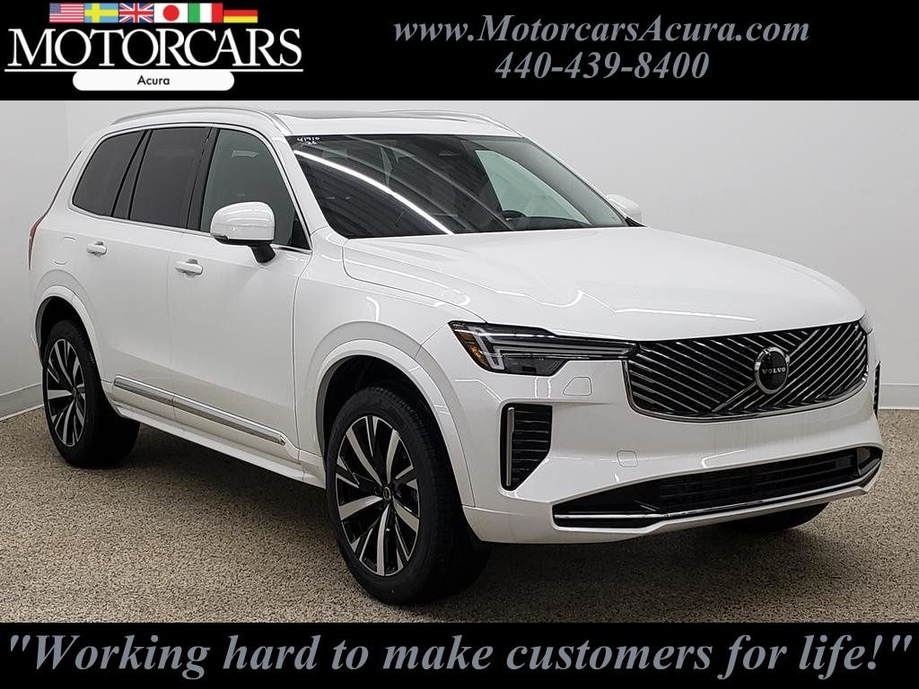 New 2026 Volvo XC90 B5 Core SUV