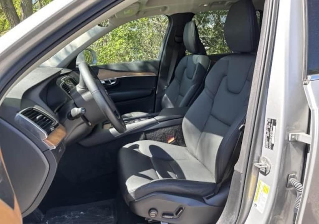 Used 2023 Volvo XC90 B6 Plus 7-Seater SUV