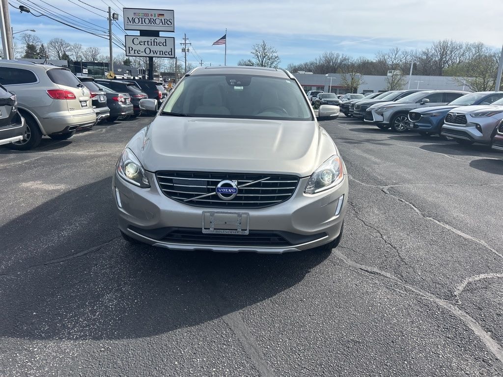 Used 2016 Volvo XC60 T5 Drive-E Platinum SUV