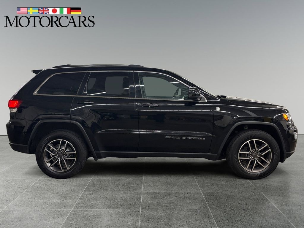 Used 2020 Jeep Grand Cherokee Laredo SUV