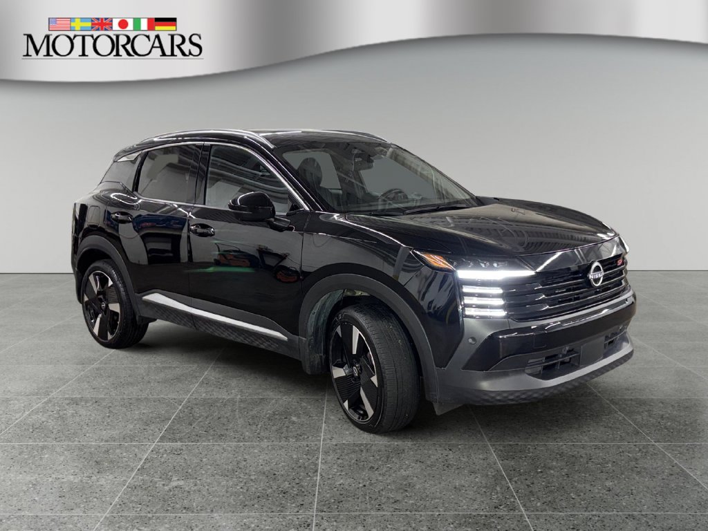 Used 2025 Nissan Kicks SR SUV