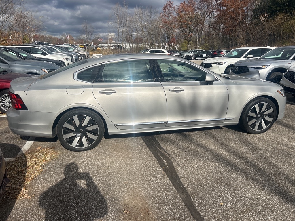 Certified 2024 Volvo S90 Recharge Plug-In Hybrid Ultimate Sedan