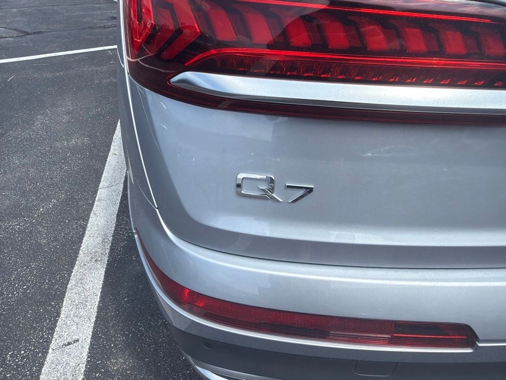 Used 2022 Audi Q7 55 Premium SUV