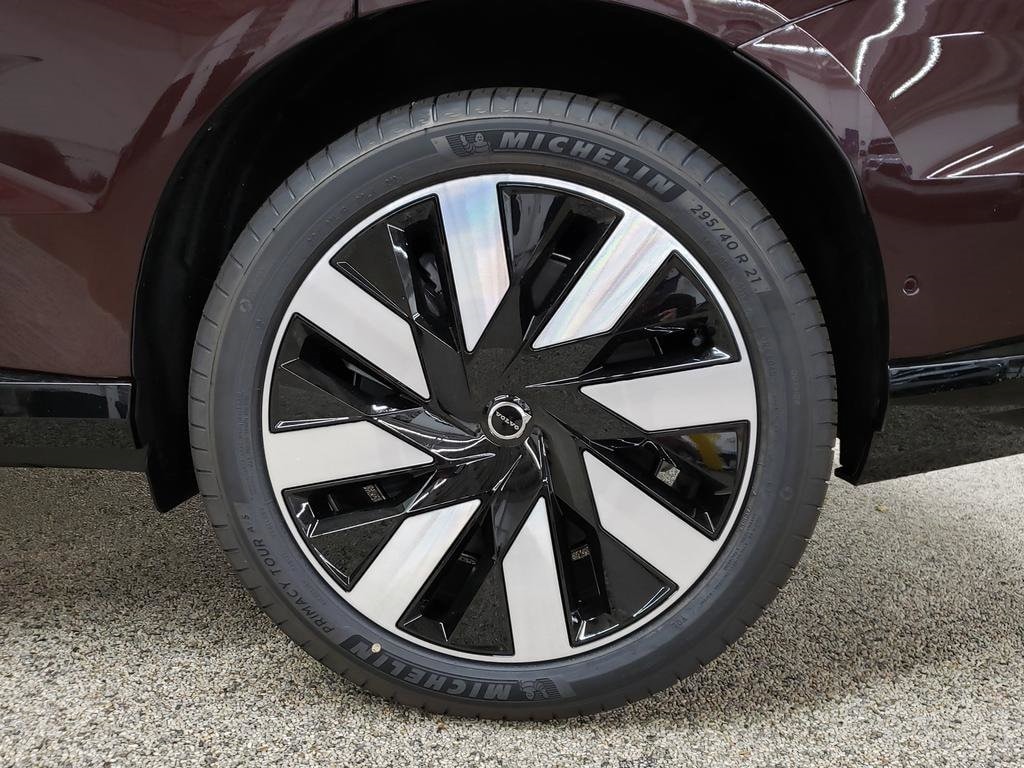 2025 Volvo EX90 Ultra - Photo 12