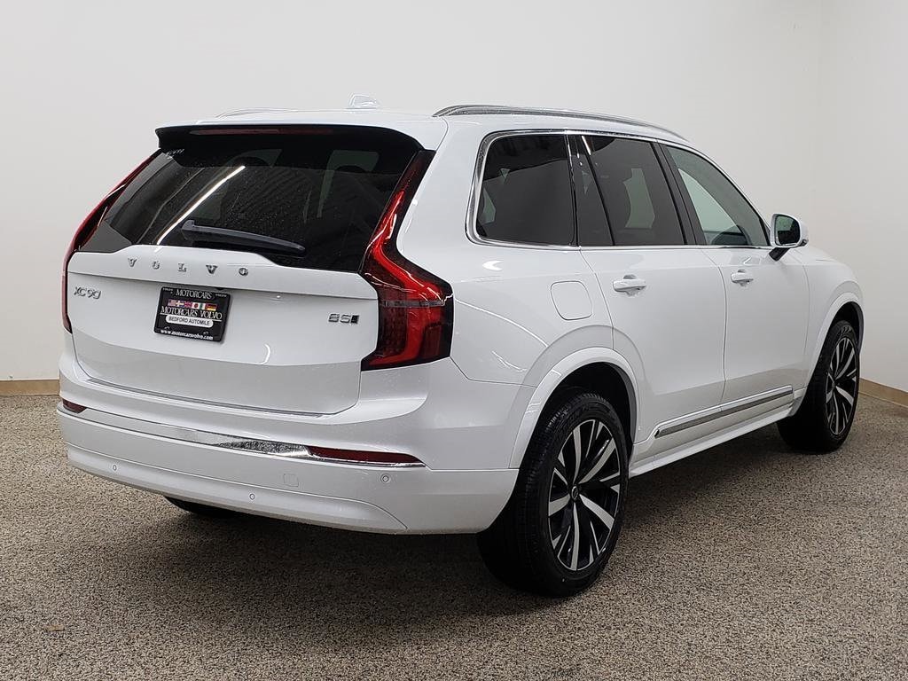 New 2026 Volvo XC90 B5 Core SUV
