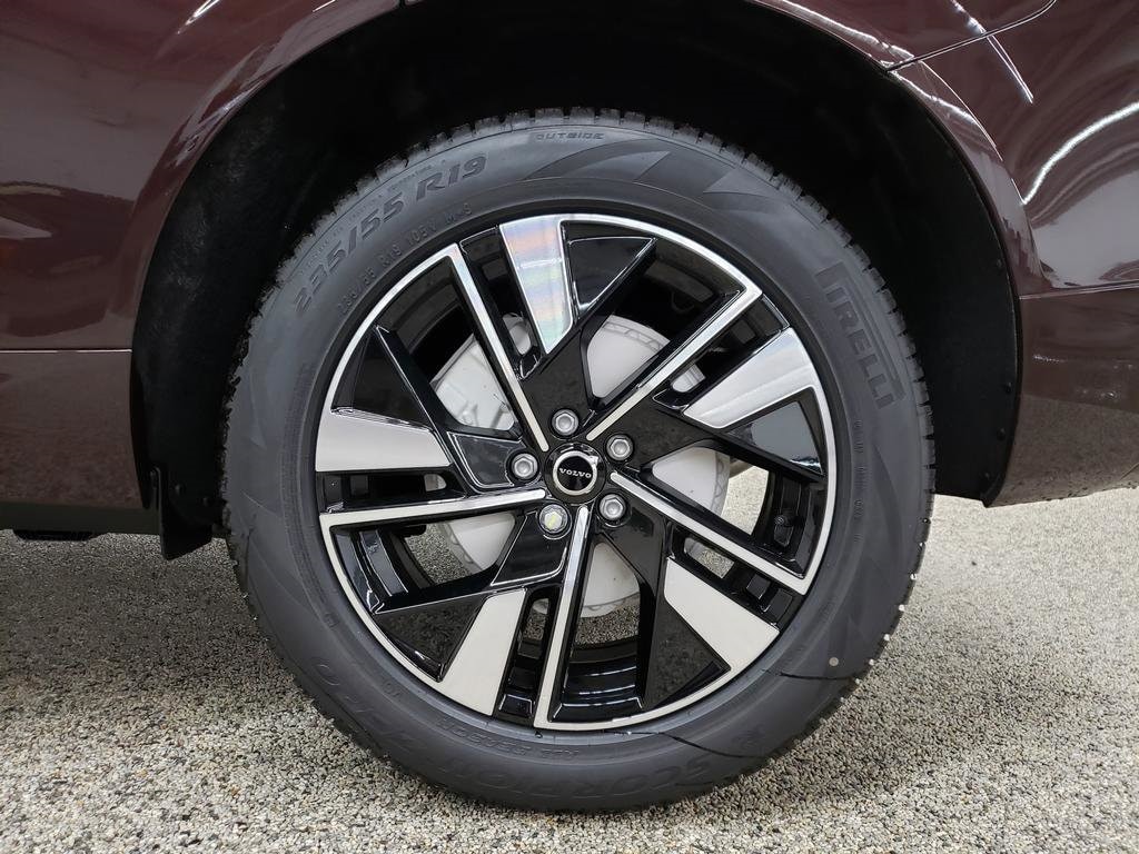 2026 Volvo XC60 Core - Photo 12