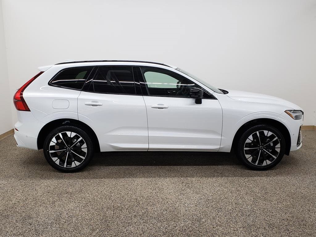 New 2026 Volvo XC60 B5 Plus SUV