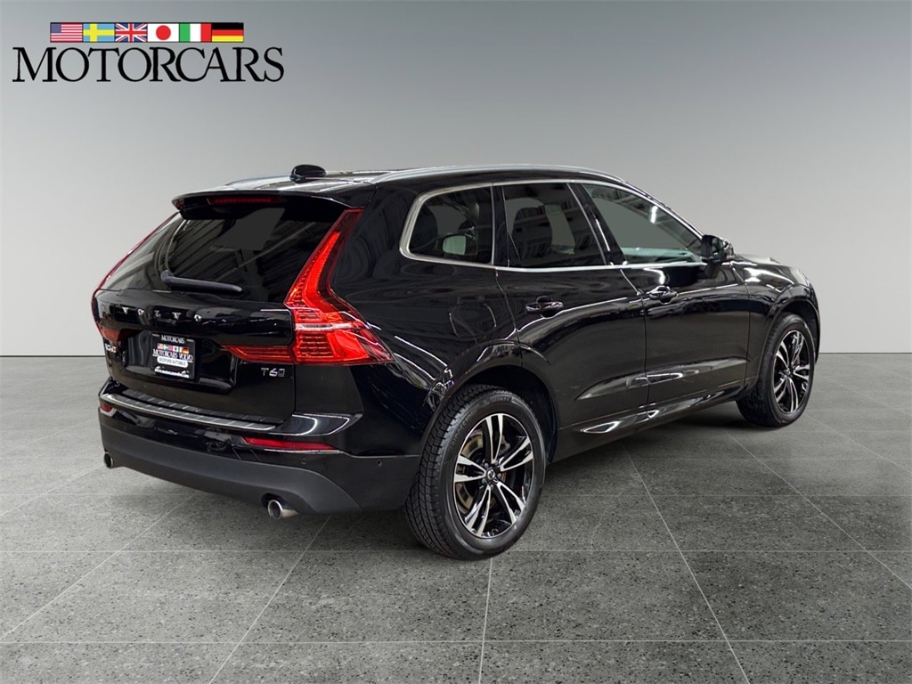 Used 2018 Volvo XC60 T6 Momentum SUV