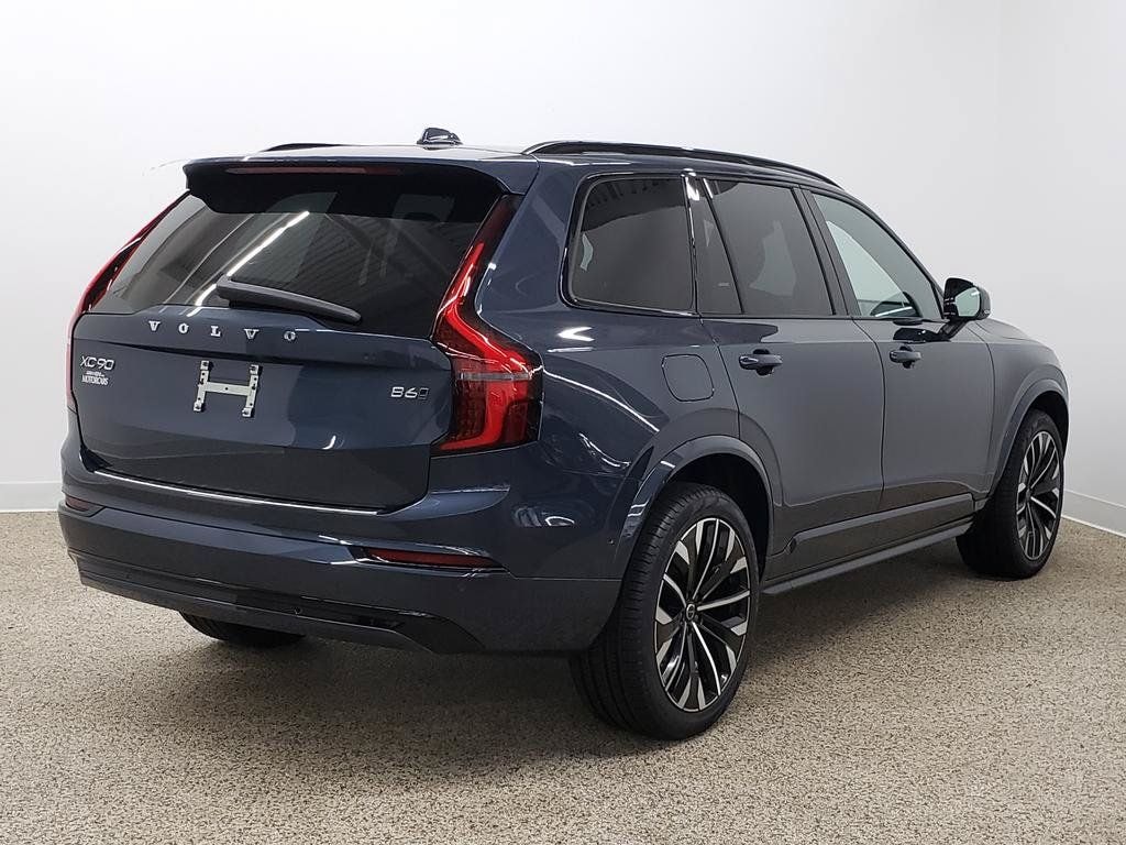 New 2026 Volvo XC90 B6 Ultra Dark Theme 6-Seater SUV