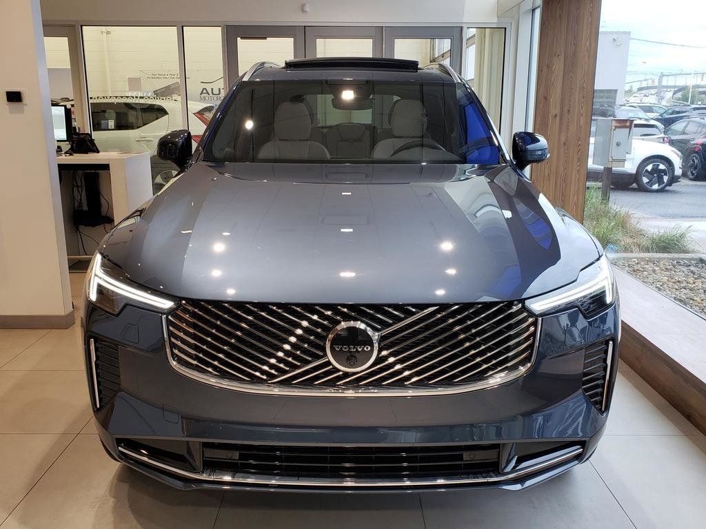 New 2026 Volvo XC90 B6 Ultra 7-Seater SUV