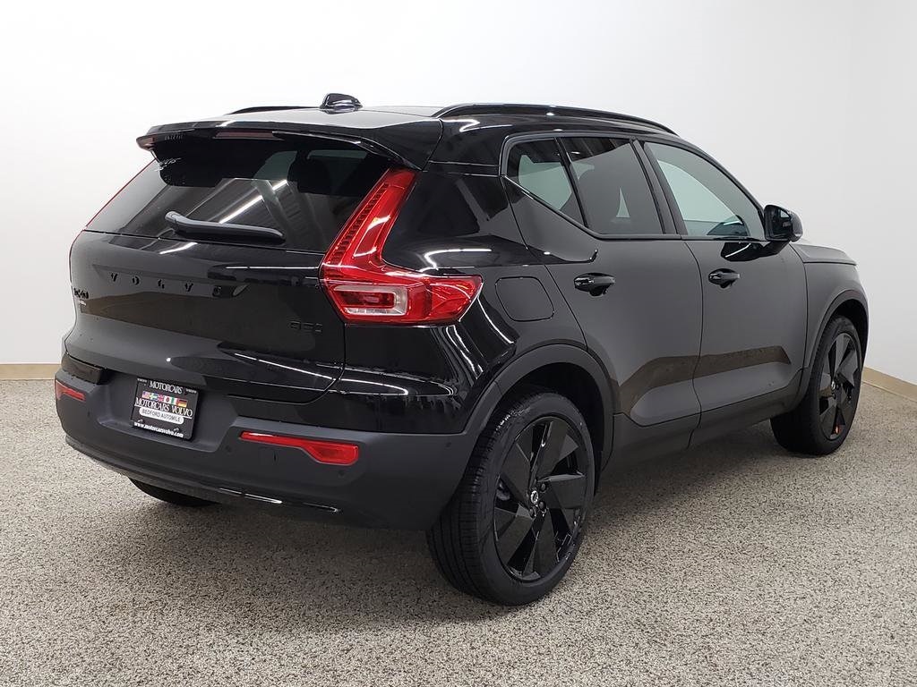New 2026 Volvo XC40 B5 Ultra Black Edition SUV