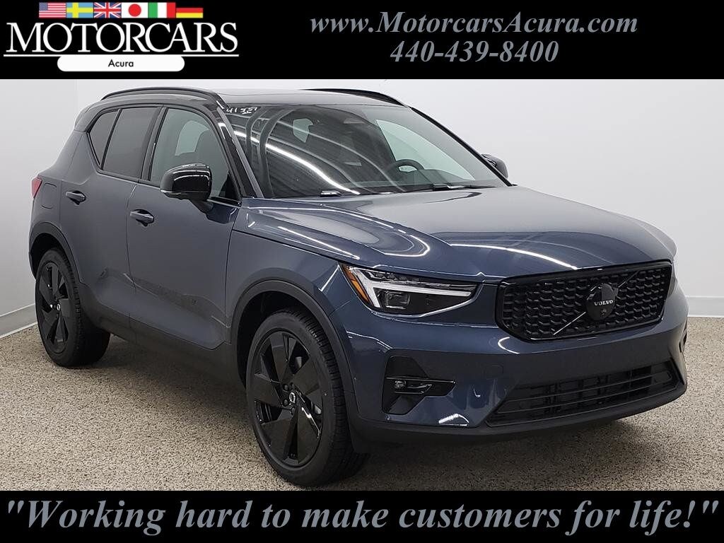 New 2026 Volvo XC40 B5 Ultra Black Edition SUV