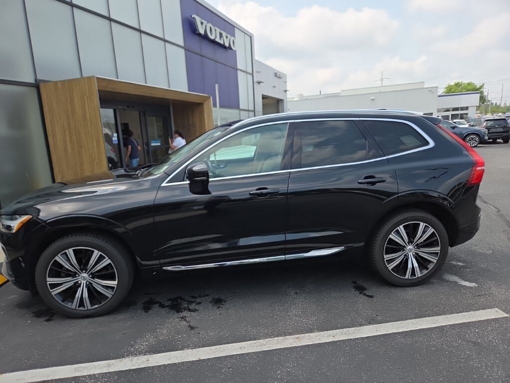 Used 2022 Volvo XC60 B5 Inscription SUV