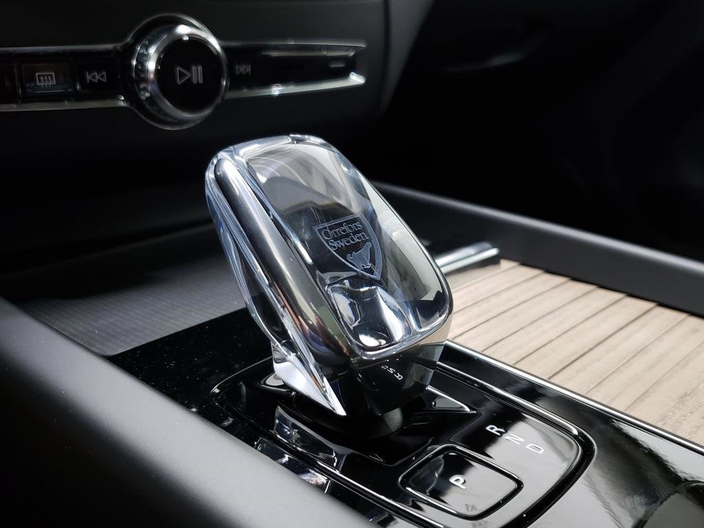 2026 Volvo XC60 Core - Photo 11