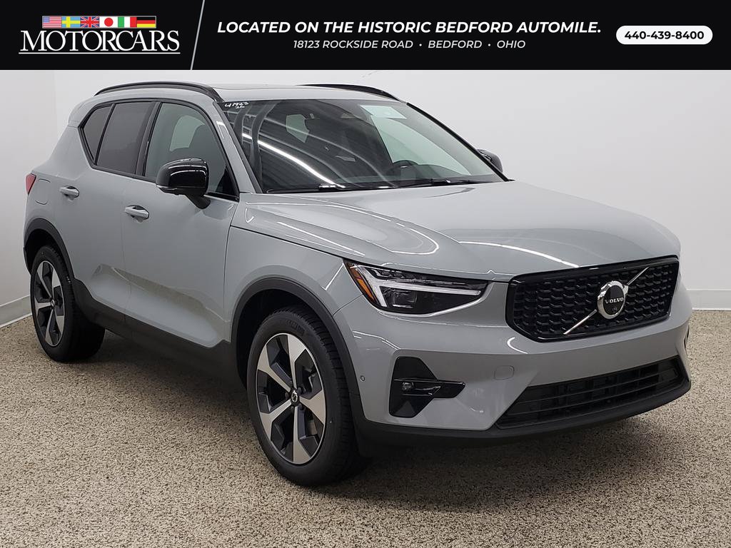 2026 Volvo XC40