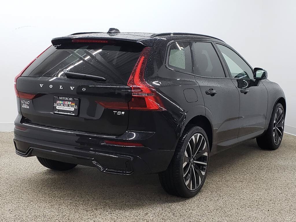 New 2026 Volvo XC60 plug-in hybrid T8 Ultra SUV