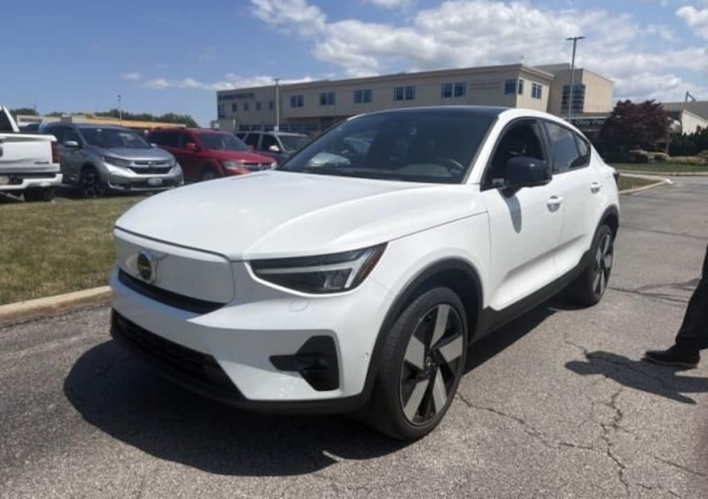 Used 2023 Volvo C40 Recharge Pure Electric Ultimate SUV
