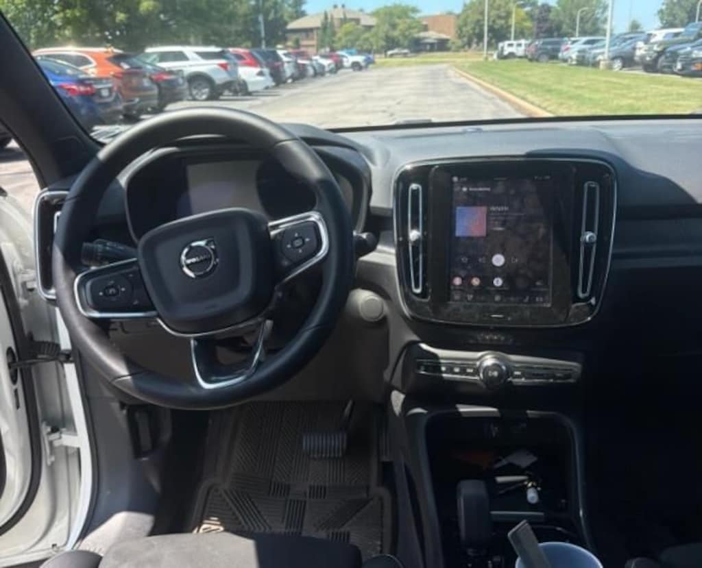 Used 2023 Volvo C40 Recharge Pure Electric Ultimate SUV