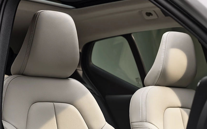 Volvo XC40 Interior