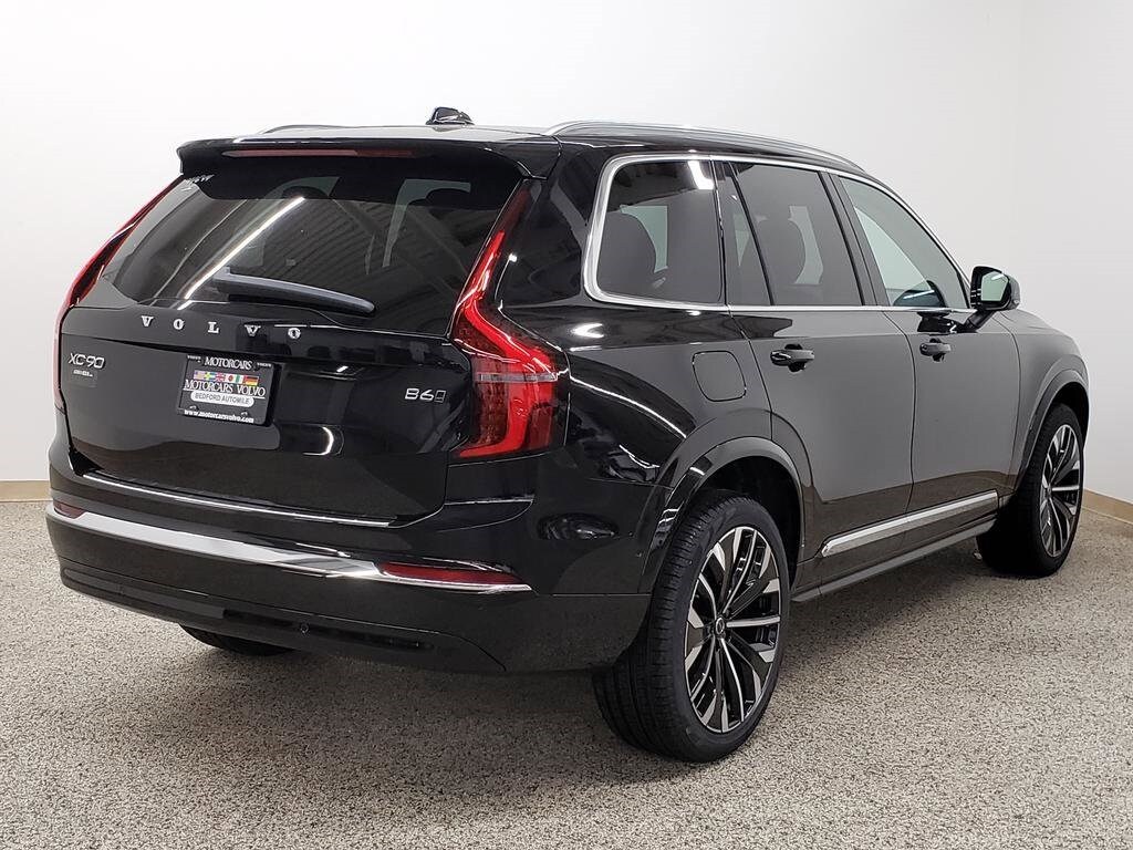 New 2026 Volvo XC90 B6 Plus 7-Seater SUV