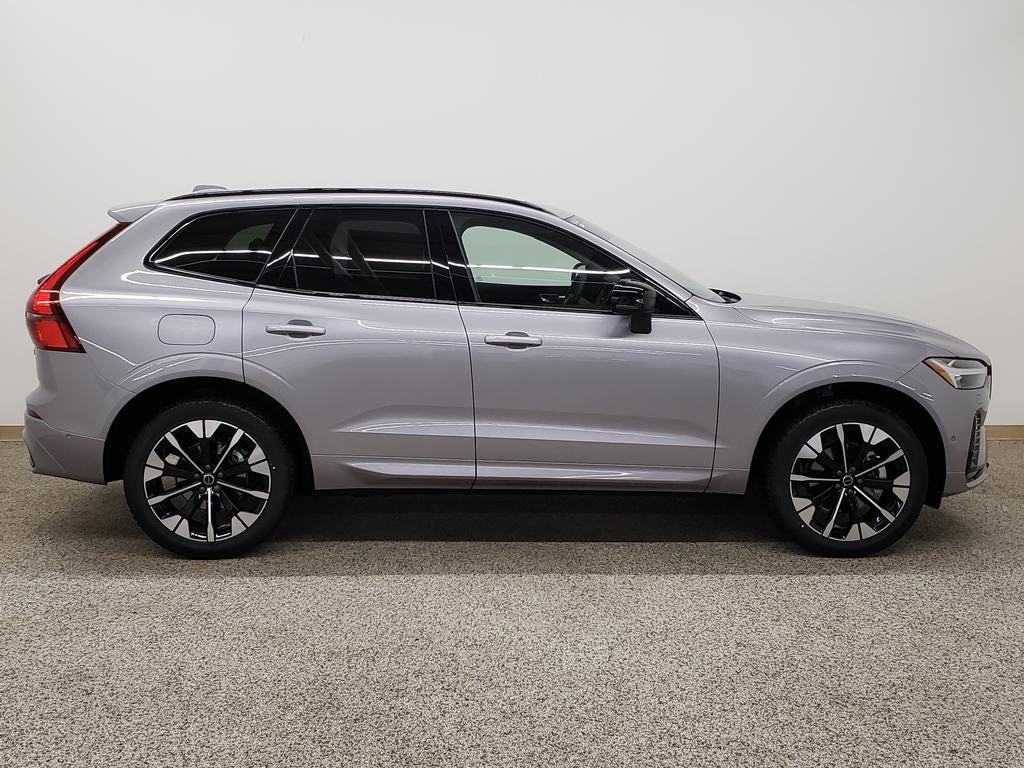 New 2026 Volvo XC60 B5 Plus SUV
