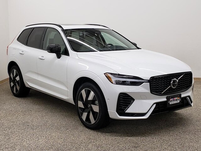 2025 Volvo XC60 plug-in hybrid T8 Plus AWD SUV for sale near Cleveland, OH