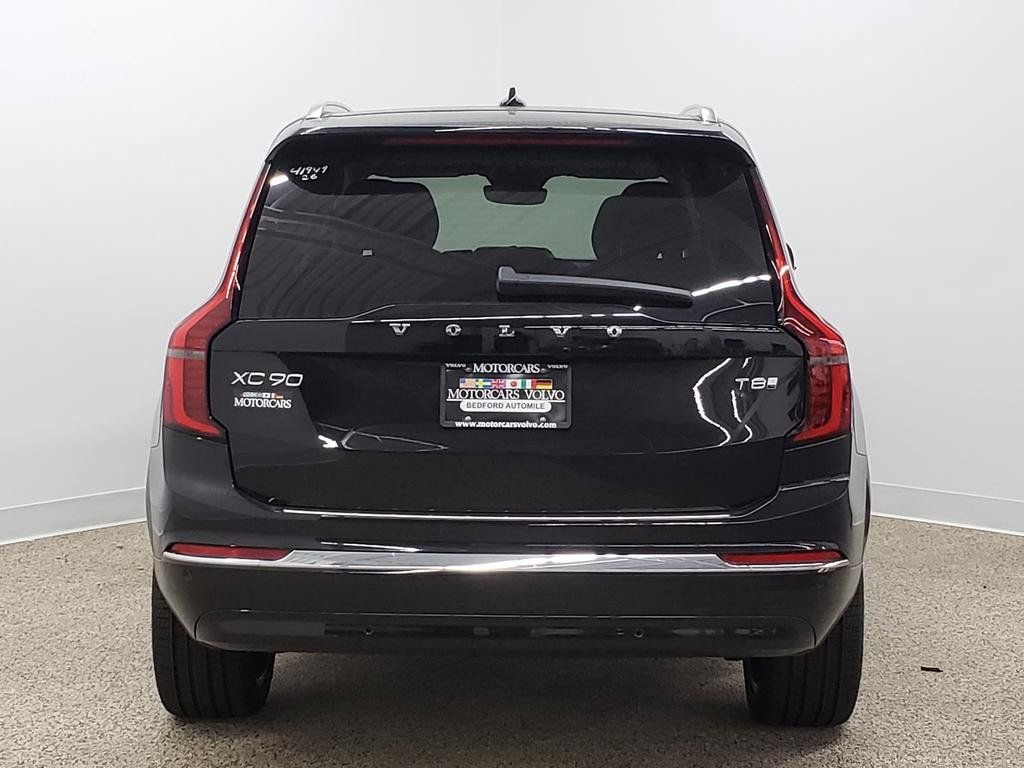 New 2026 Volvo XC90 plug-in hybrid T8 Plus 7-Seater SUV