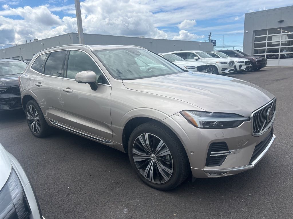 Used 2023 Volvo XC60 B6 Ultimate Bright Theme SUV