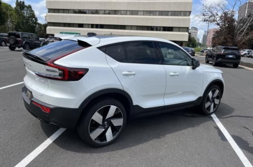 Used 2023 Volvo C40 Recharge Pure Electric Ultimate SUV