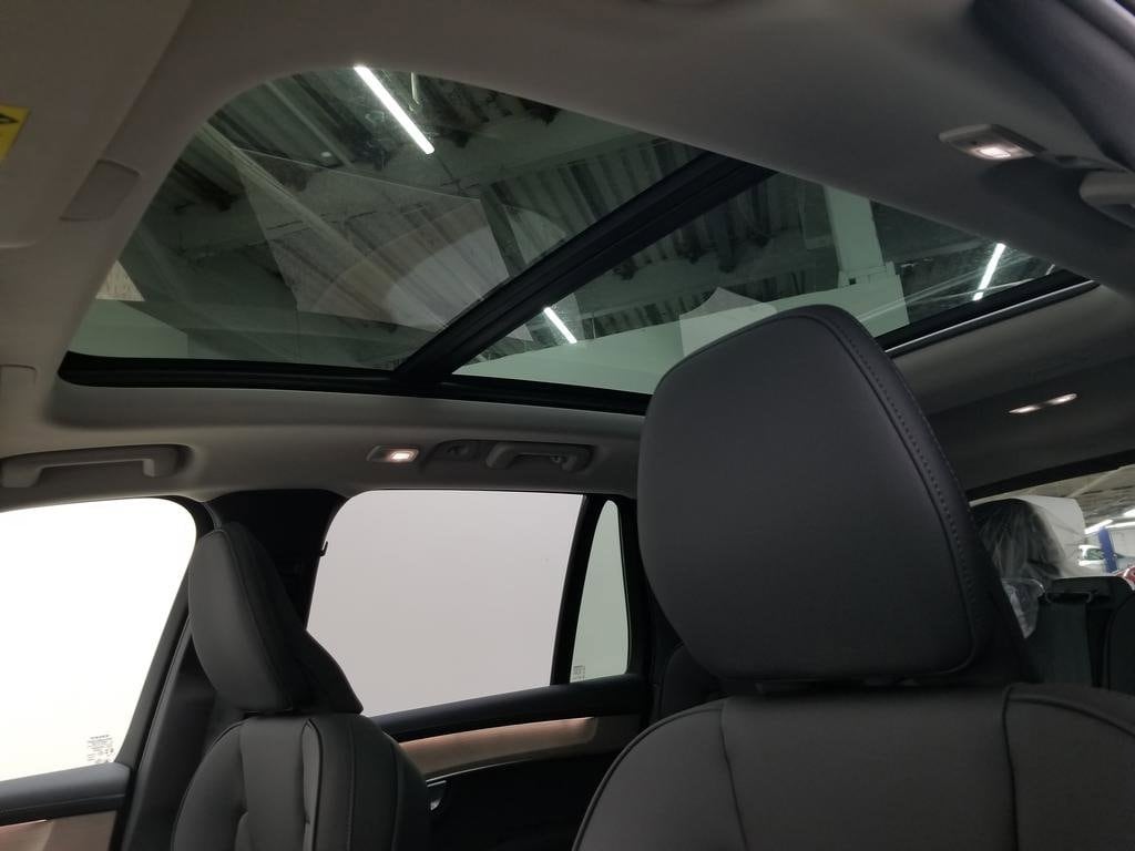 2025 Volvo XC90 Plus - Photo 7