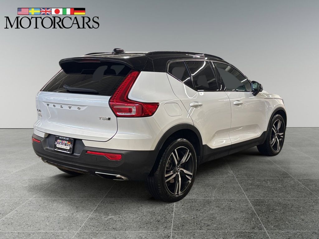 Used 2020 Volvo XC40 R-Design SUV