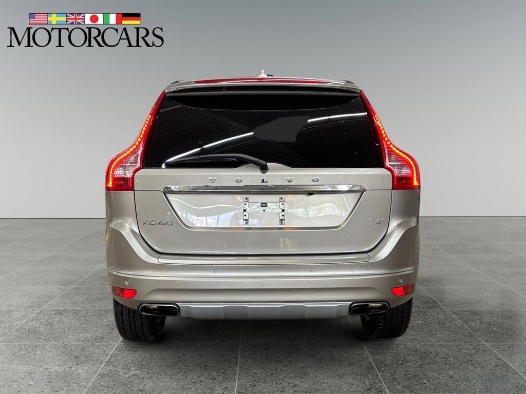 Used 2016 Volvo XC60 T5 Drive-E Platinum SUV