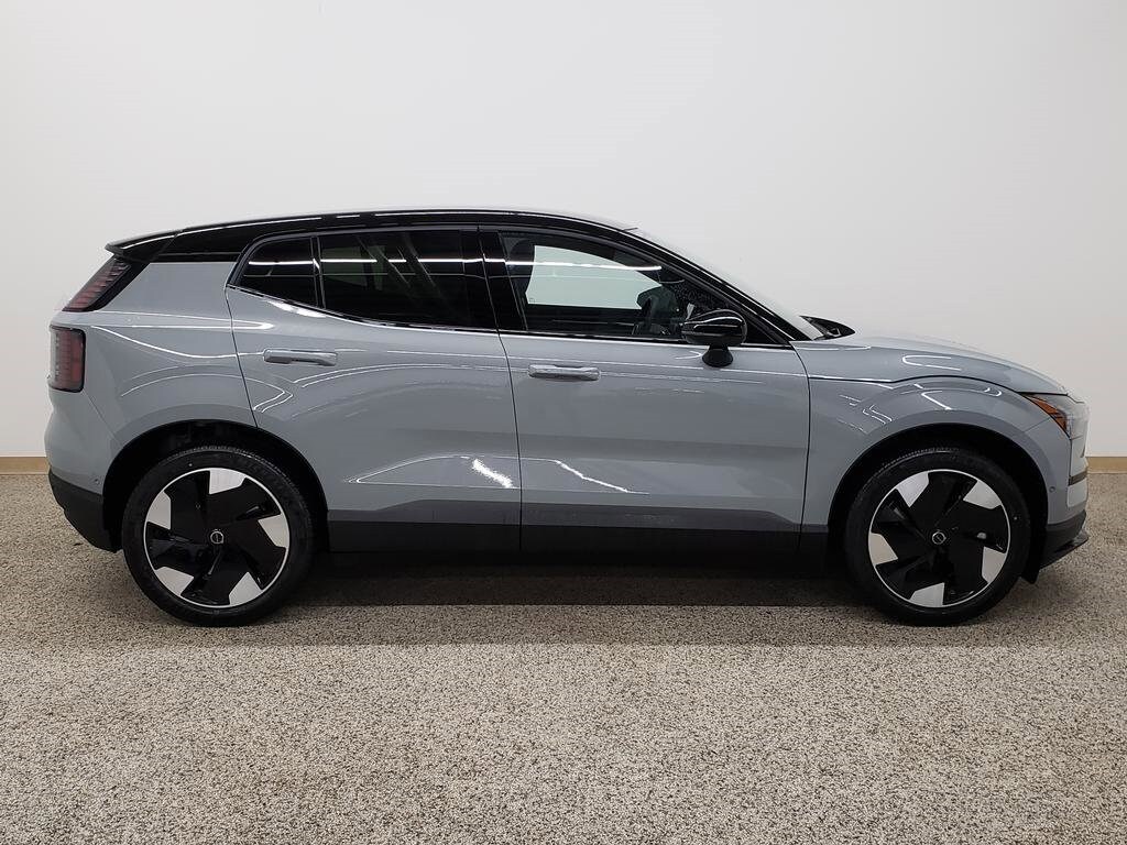 New 2026 Volvo EX30 Twin Motor Ultra SUV