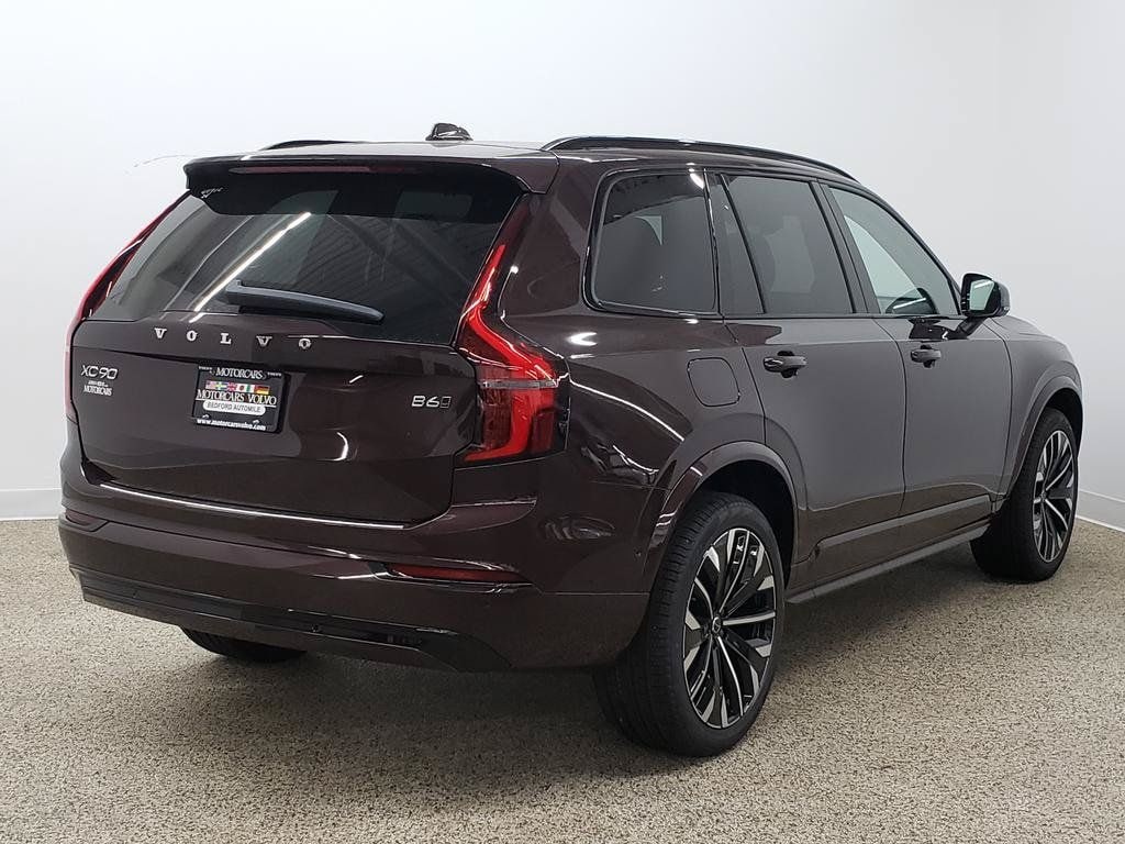New 2026 Volvo XC90 B6 Ultra Dark Theme 6-Seater SUV