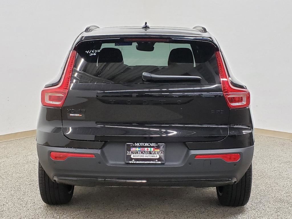 New 2026 Volvo XC40 B5 Ultra Black Edition SUV