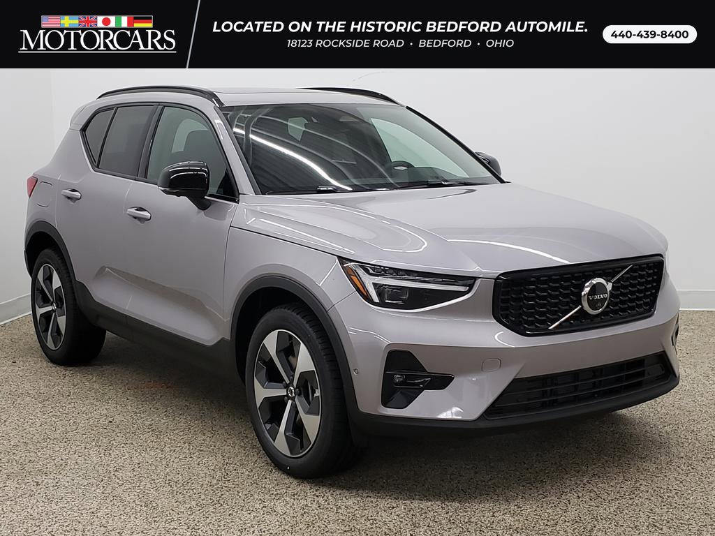 2026 Volvo XC40