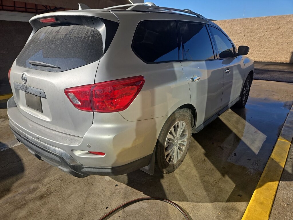 Used 2019 Nissan Pathfinder S SUV