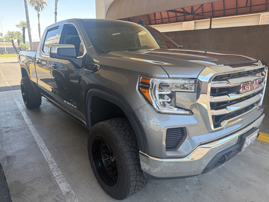 Used 2020 GMC Sierra 1500 SLE Truck