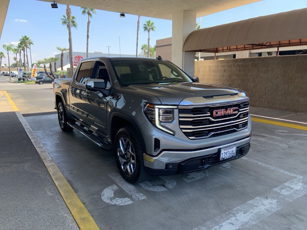 Used 2024 GMC Sierra 1500 SLT Truck
