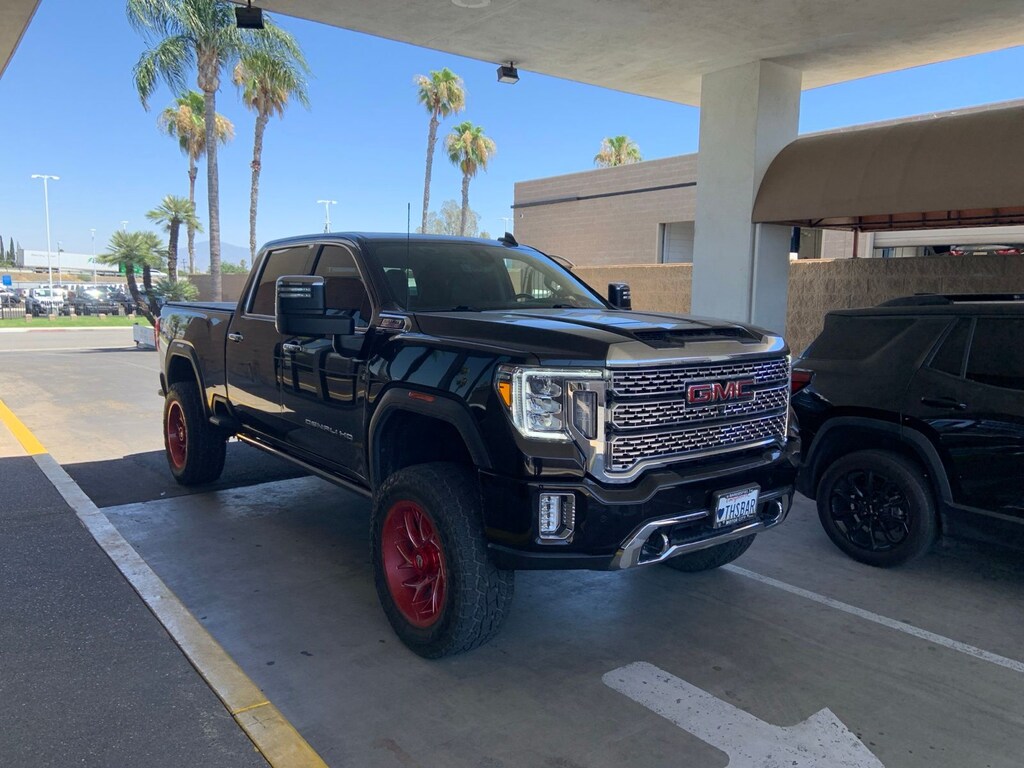 Used 2022 GMC Sierra 2500HD Denali Truck
